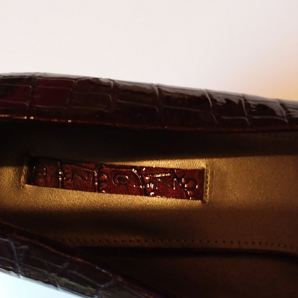 Heels - Picture 2 of 4